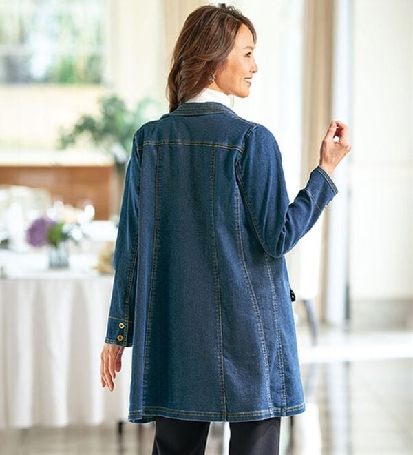 BELLUNA（ベルーナ）の「《カジュアルを大人に着こなす！》デニム素材ステッチ使いジャケット（その他ジャケット）」｜詳細画像