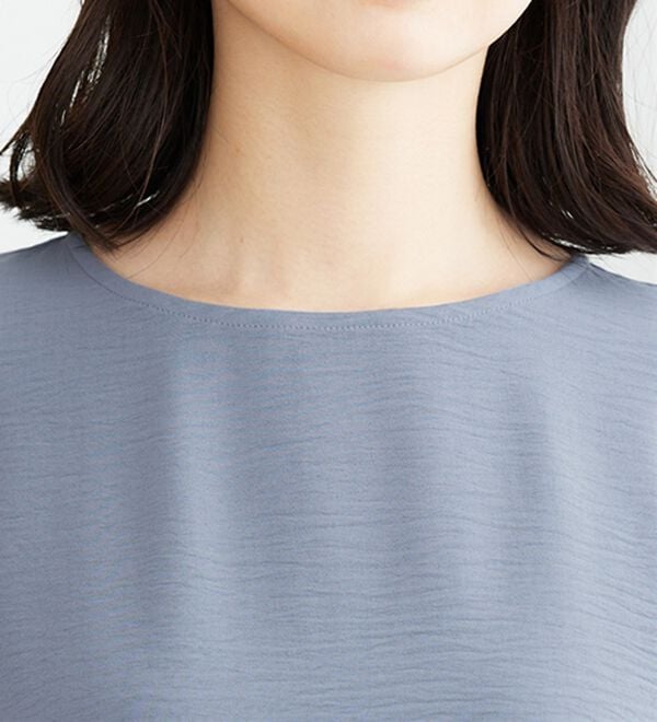 BELLUNA（ベルーナ）の「【2つの機能付き】お手入れ楽々！裾ギャザープルオーバー（ブラウス）」｜詳細画像