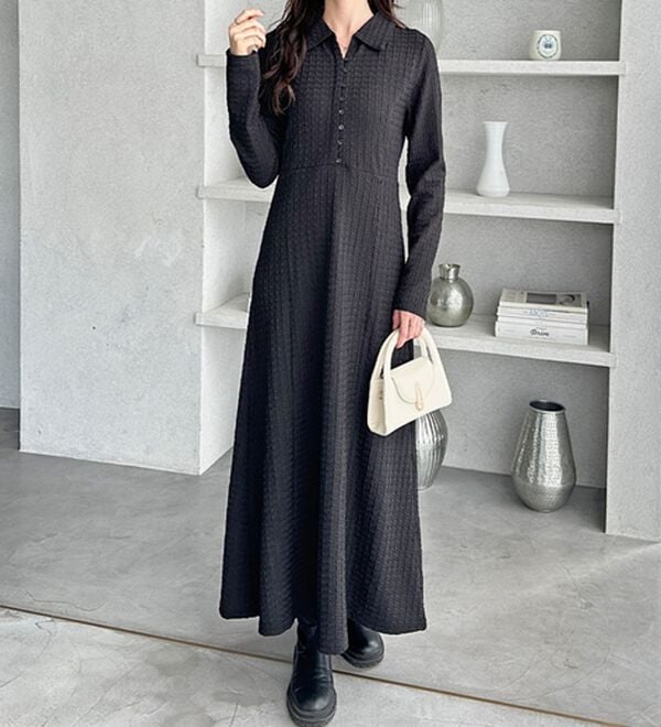 GeeRA（ジーラ）の「ポロ衿表面感素材マーメイドワンピース（カットソーワンピース）」｜詳細画像