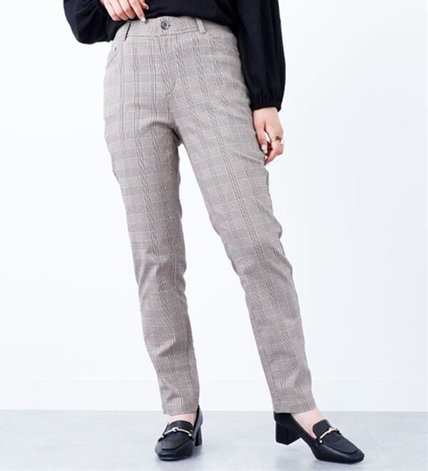 BELLUNA（ベルーナ）の「ウルトラ美脚！ストレッチパンツ（フルレングスパンツ）」｜ベージュ系チェック