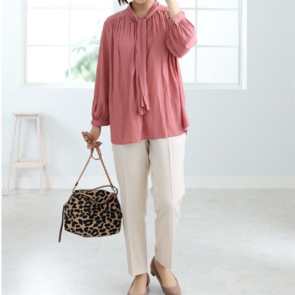 BELLUNA（ベルーナ）の「ボウタイデザインブラウス（ブラウス）」｜詳細画像