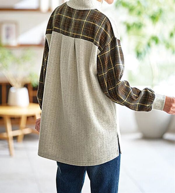 IENA 【Oggi×IENAコラボ】ラッフル袖プルオーバー◆ IENA（イエナ）の「Lapinインターシャプルオーバー（ニット/セーター