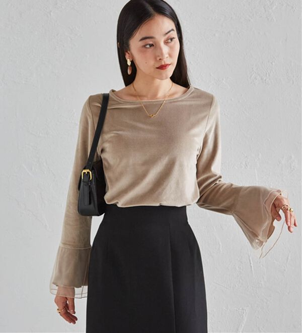 RANAN（ラナン）の「フレアーチュール袖ベロアプルオーバー（カットソー）」｜詳細画像