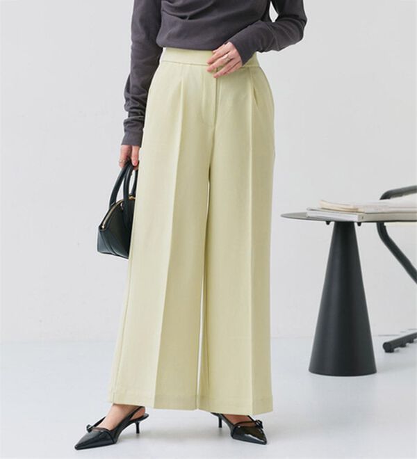 Pierrot（ピエロ）の「【選べる丈】楽ちんきれい高見えワイドパンツ（ワイドパンツ・ガウチョ）」｜クリームイエロー