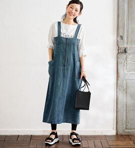 BELLUNA（ベルーナ）の「デニム素材ジッパー使いジャンパースカート（ジャンパースカート）」