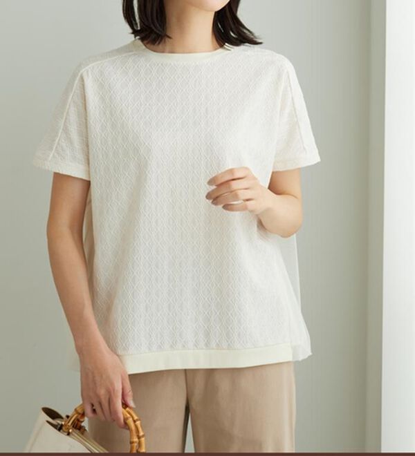 BELLUNA（ベルーナ）の「ジャカード素材チュール重ねプルオーバー（カットソー）」｜詳細画像