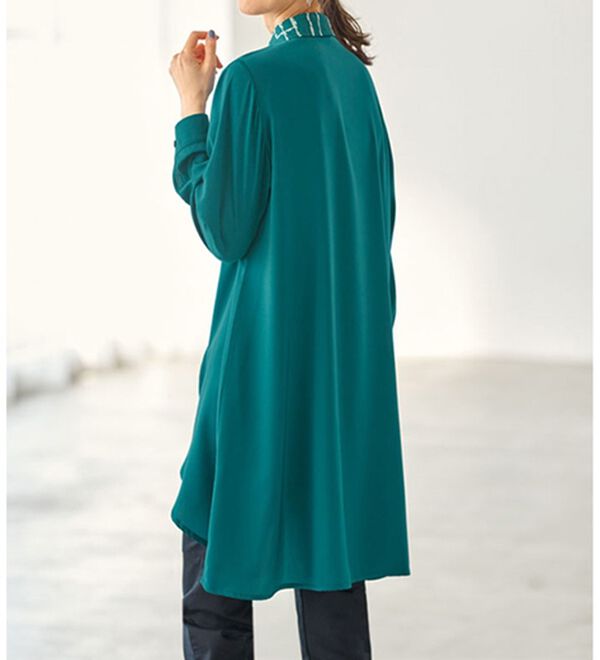 BELLUNA（ベルーナ）の「視覚効果で細見えシャツ重ね着風チュニック（チュニック）」｜詳細画像