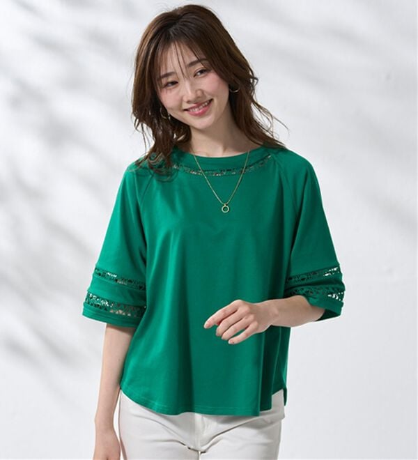 BELLUNA（ベルーナ）の「衿＆袖ハシゴレース使いプルオーバー（カットソー）」｜詳細画像