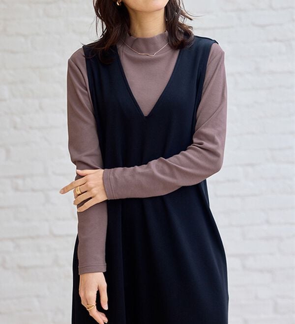 BELLUNA（ベルーナ）の「【選べる衿】肌に優しい綿１００％暖か発熱素材プルオーバー＜ベルホット　コットン＞（カットソー）」｜詳細画像