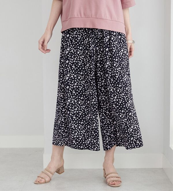 BELLUNA（ベルーナ）の「【接触冷感】レーヨン素材プリントワイドパンツ（ワイドパンツ・ガウチョ）」｜詳細画像