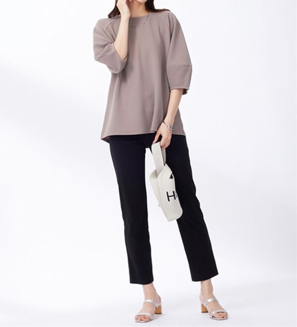 BELLUNA（ベルーナ）の「グーンと伸びる！ひんやりフローズンパンツ（フルレングスパンツ）」｜詳細画像