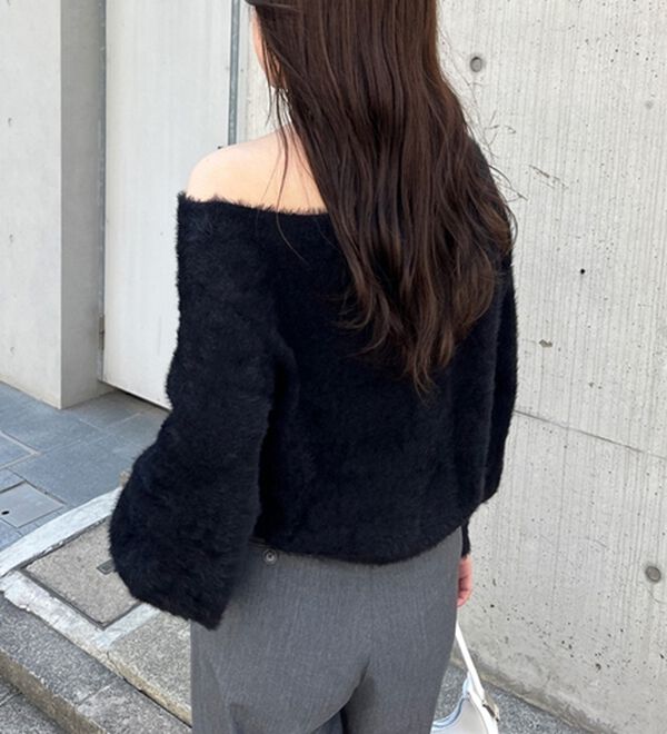 GeeRA（ジーラ）の「シャギーオフショルニット（ニット・セーター）」｜詳細画像