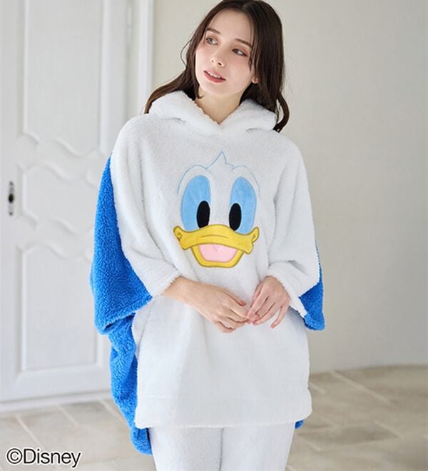 BELLUNA（ベルーナ）の「＜Ｄｉｓｎｅｙ＞【ドナルドダック】両面ボアポンチョ（パジャマ・ルームウェア）」｜詳細画像