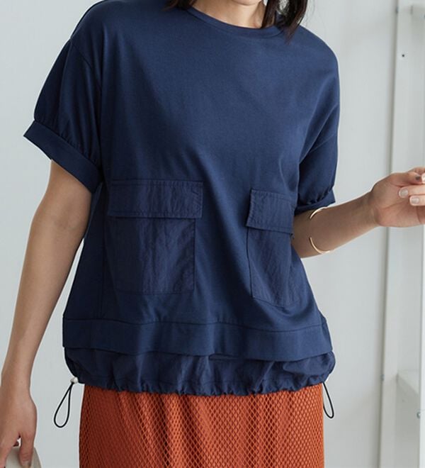 BELLUNA（ベルーナ）の「ビッグポケット付異素材切替プルオーバー（カットソー）」｜ネイビー