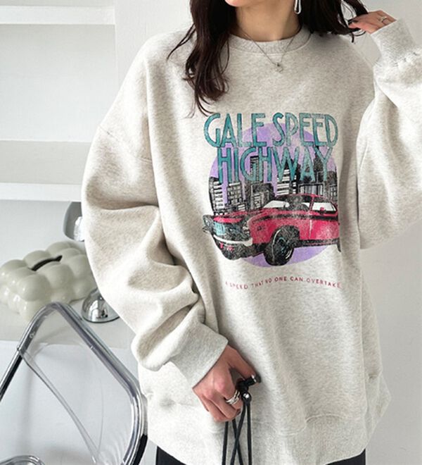 GeeRA（ジーラ）の「ラフィックヴィンテージ風裏起毛スウェット（カットソー）」｜詳細画像