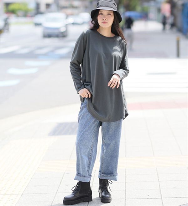 A HAPPY MARILYN（アハッピーマリリン）の「【Ｌ～８Ｌ】綿１００％裾フレア万能ロングＴシャツ（Tシャツ）」｜詳細画像