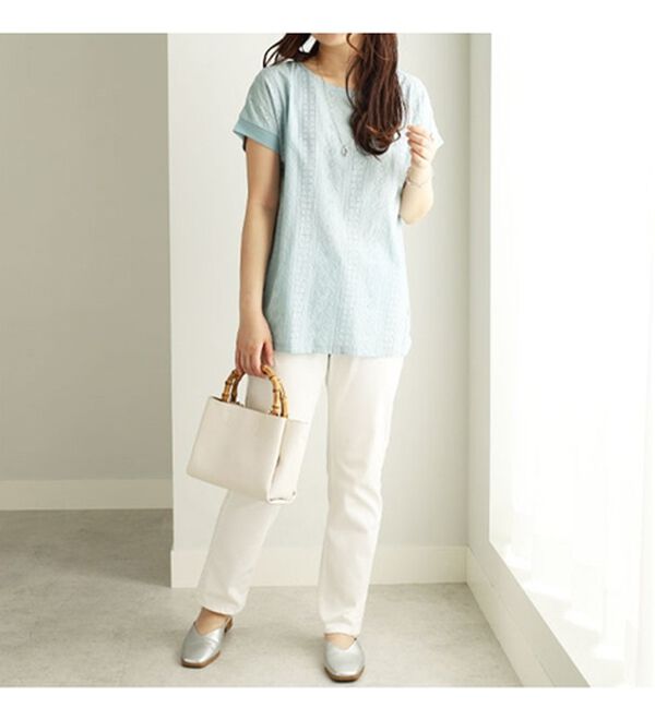 BELLUNA（ベルーナ）の「幾何柄&times;花柄レース使いプルオーバー（カットソー）」｜詳細画像