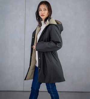 BELLUNA（ベルーナ）の「Ａｉｒｙ　＆Ｗａｒｍ　あったか軽量デザインコート（ロングコート）」｜黒&times;ベージュ