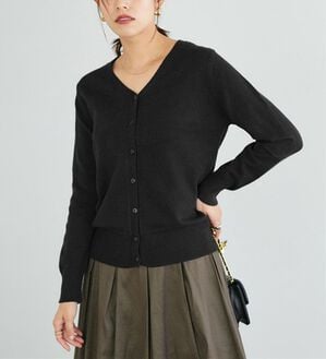 Pierrot（ピエロ）の「【Ｍ～３Ｌ】ふんわり質感プレミアムカシミヤタッチカーディガン（ニットカーディガン）」｜ブラック