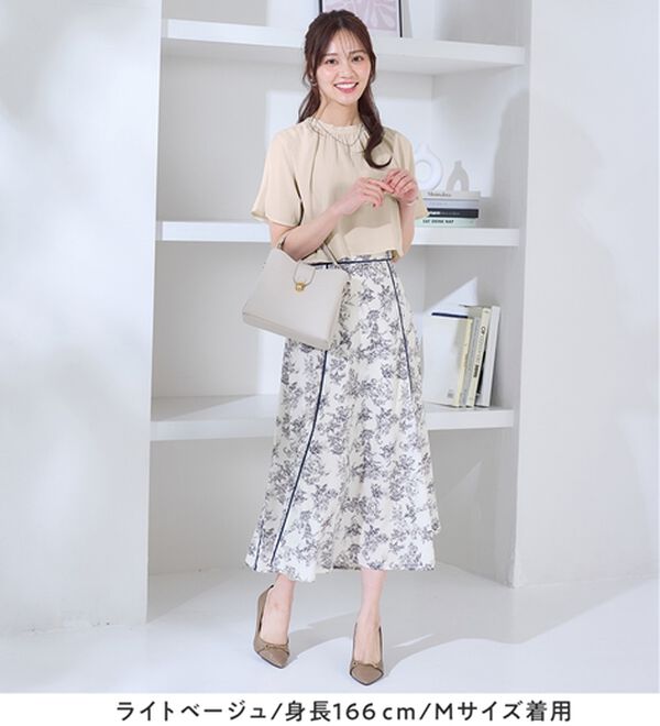 alotta（アロッタ）の「インコーデもすっきり決まる！前後２ＷＡＹケープ風ブラウス（ブラウス）」｜詳細画像