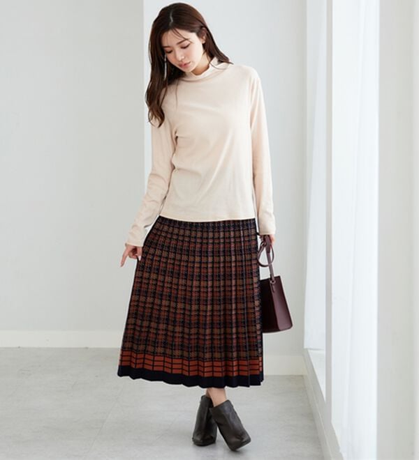 BELLUNA（ベルーナ）の「素肌想いの綿１００％シアープルオーバー（カットソー）」｜詳細画像