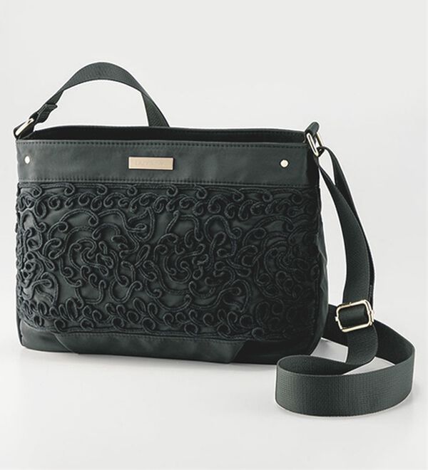 BELLUNA（ベルーナ）の「＜ＬＡＺＹ　ＳＵＳＡＮ＞花柄コード刺しゅうショルダーバッグ（ショルダーバッグ）」｜詳細画像