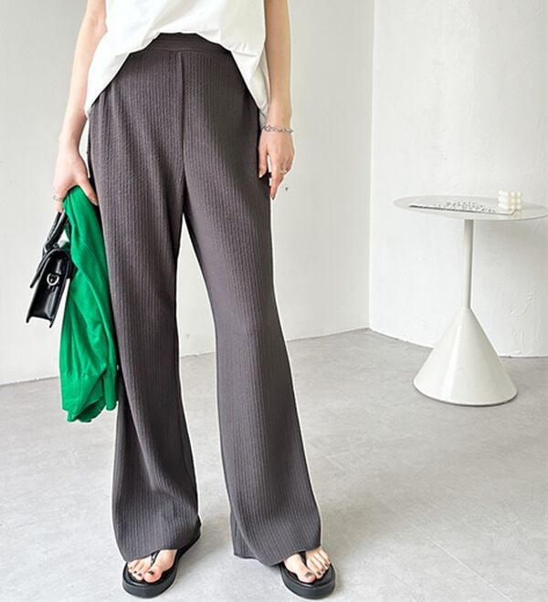 GeeRA（ジーラ）の「セルフカット美脚魅せセミフレアパンツ（フルレングスパンツ）」｜詳細画像