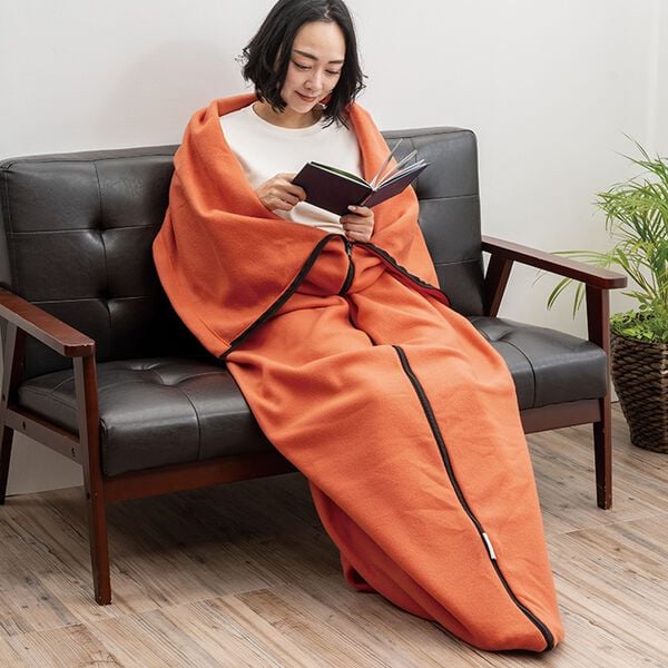 「防災士が考えた寝袋になる防炎毛布（毛布・ブランケット）」｜詳細画像