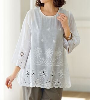 BELLUNA（ベルーナ）の「気になる夏の二の腕隠し！綿１００％刺しゅうブラウス（ブラウス）」｜オフ白