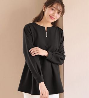 alotta（アロッタ）の「【イージーケア】裏起毛フワぽかエンボスチュニック（チュニック）」｜ブラック