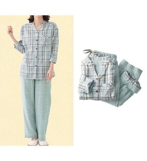 LAVIENNE（ラヴィエンヌ）の「【オーガニックコットン使用】綿１００％Ｗガーゼのルームパジャマ（パジャマ・ルームウェア）」｜サックス