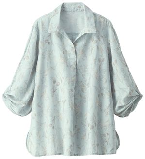 BELLUNA（ベルーナ）の「【快適Ｌａｂ．】イージーケア！袖タックスキッパーブラウス（ブラウス）」｜グリーン系花柄