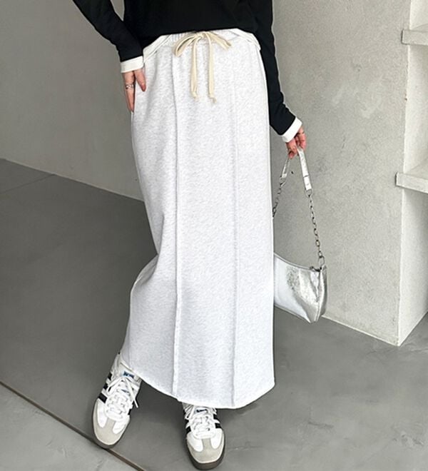 GeeRA（ジーラ）の「すっきり見え！フロントラインスウェットナロースカート（ロングスカート）」｜詳細画像