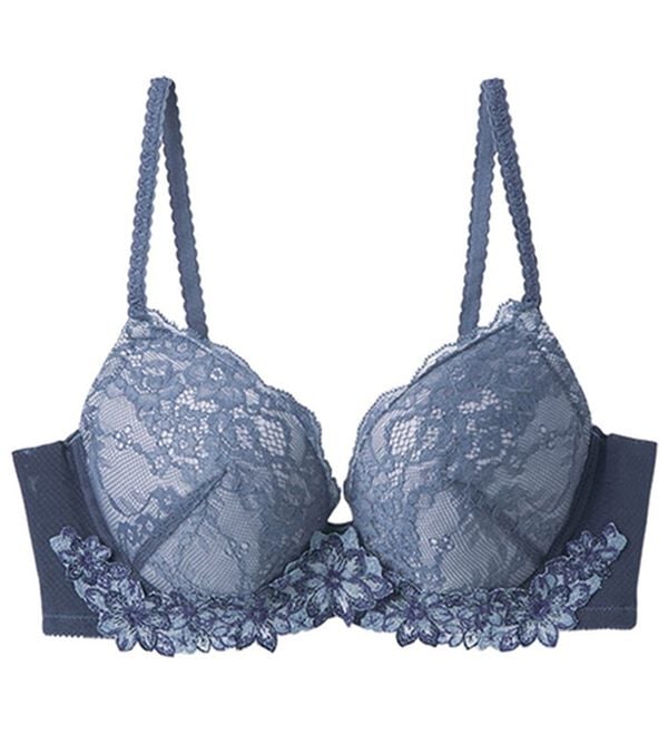 LAVIENNE（ラヴィエンヌ）の「【ラヴィモア】ときめき気分の脇すっきりブラ・ショーツ（別売）（ブラジャー）」｜詳細画像