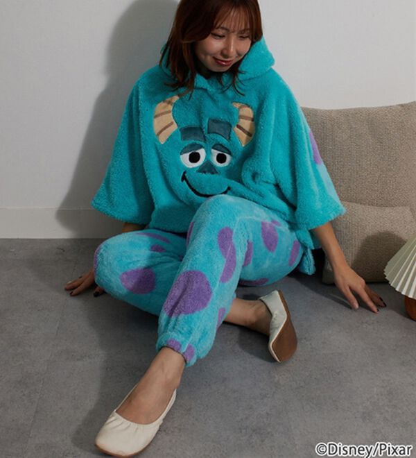 BELLUNA（ベルーナ）の「＜Ｄｉｓｎｅｙ＞【モンスターズ・インク（サリー）】両面ボアポンチョ（パジャマ・ルームウェア）」｜詳細画像