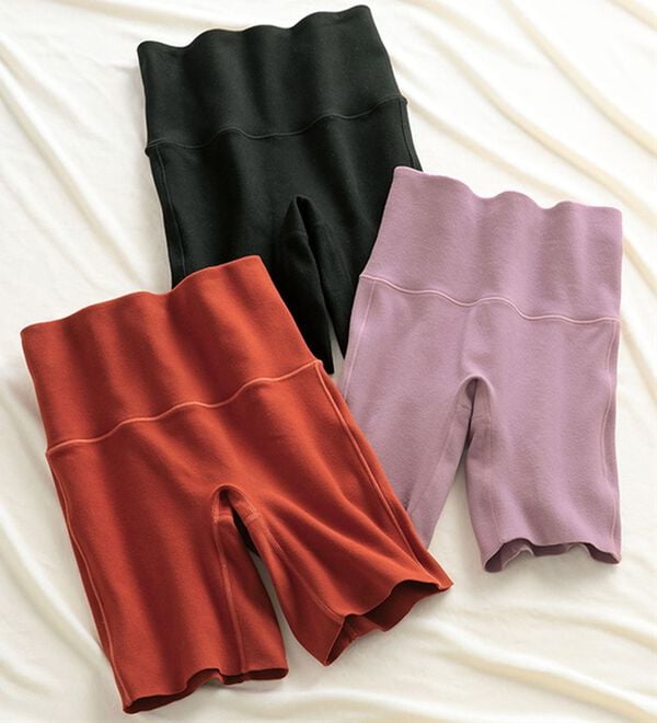 LAVIENNE（ラヴィエンヌ）の「両面起毛のぽかぽかショーツ（ショーツ）」｜詳細画像