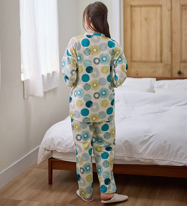 LAVIENNE（ラヴィエンヌ）の「綿入りキルトパジャマ（パジャマ・ルームウェア）」｜詳細画像