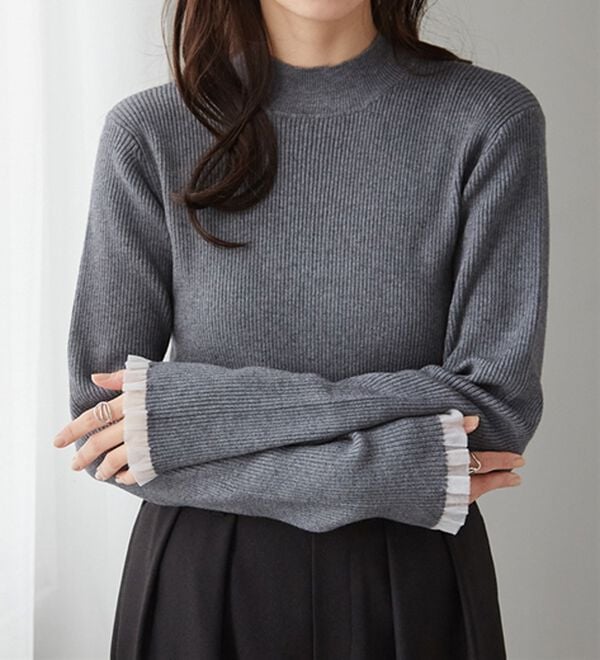 RANAN（ラナン）の「【春色追加】シアーフリル袖ハイネックリブニット（ニット・セーター）」｜グレー