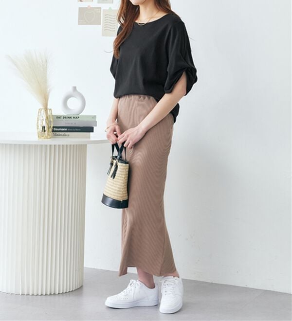 Viola e Viola（ヴィオラ エ ヴィオラ）の「綿１００％袖タックＴシャツ（Tシャツ）」｜詳細画像