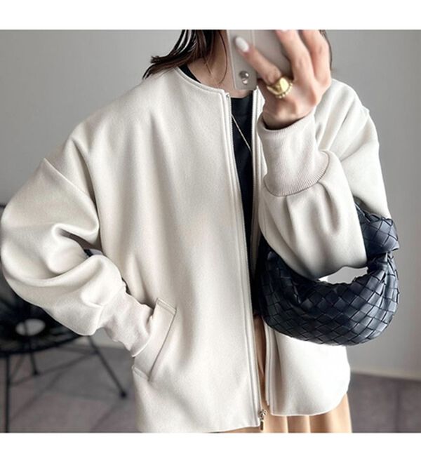 BELLUNA（ベルーナ）の「【ｍａｋｏさんコラボ】ウール調ノーカラーブルゾン（ブルゾン）」｜詳細画像