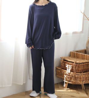 A HAPPY MARILYN（アハッピーマリリン）の「【大きいサイズ】【Ｌ～８Ｌ】くつろぎ時間を快適・オシャレにするルームウエア【エブリデイＲｉｂ】（パジャマ・ルームウェア）」｜ネイビー