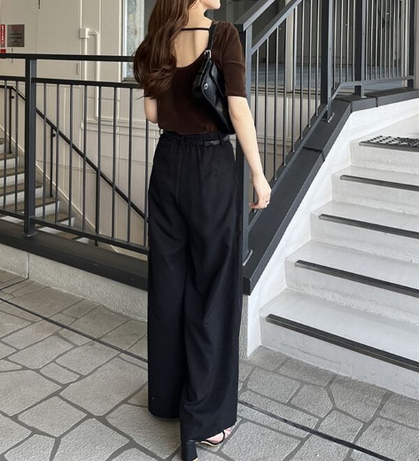 GeeRA（ジーラ）の「ベロアバックオープンカットソー（カットソー）」｜詳細画像