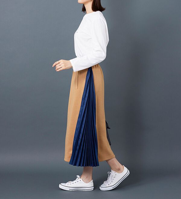 BELLUNA（ベルーナ）の「【Ｌａｇｒｉｌｕａ】配色プリーツデザインフレアースカート（ロングスカート）」｜詳細画像