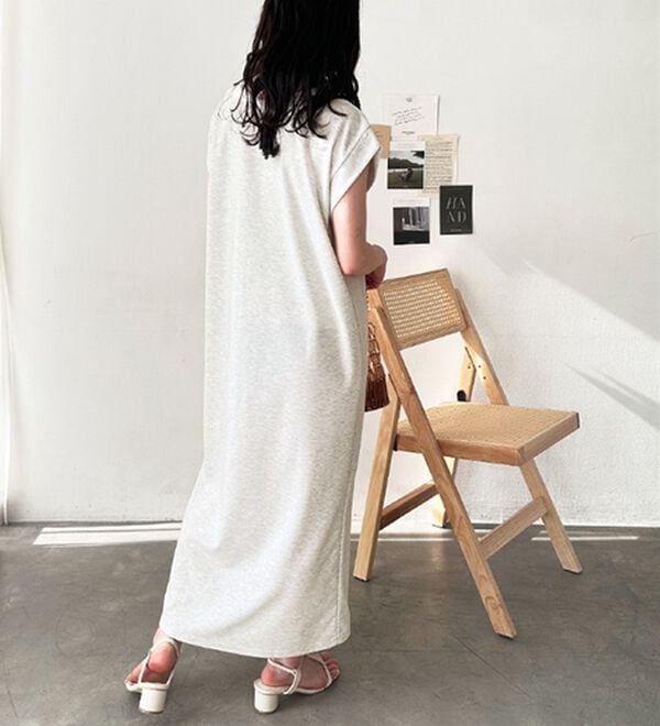 GeeRA（ジーラ）の「前後２ＷＡＹハーフジップＩラインワンピース（カットソーワンピース）」｜詳細画像