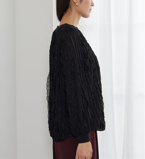 BELLUNA（ベルーナ）の「フリルジャカード素材プルオーバー（カットソー）」｜詳細画像