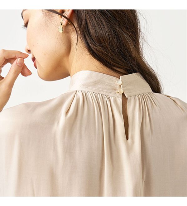 BELLUNA（ベルーナ）の「ニットベスト付ハイネックワンピース（アンサンブル）」｜詳細画像