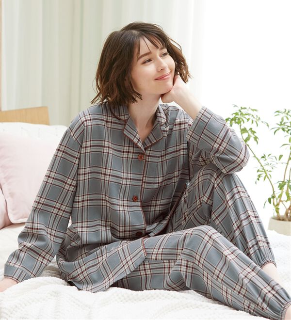 LAVIENNE（ラヴィエンヌ）の「綿１００％ふんわり柔か微起毛パジャマ（パジャマ・ルームウェア）」｜詳細画像