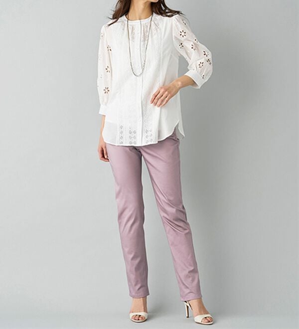 BELLUNA（ベルーナ）の「サラリ速乾！綿サテンストレッチカラーパンツ（フルレングスパンツ）」｜詳細画像