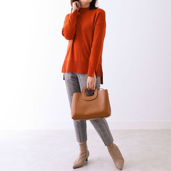 BELLUNA（ベルーナ）の「袖スリットデザインニットプルオーバー（ニット・セーター）」｜詳細画像