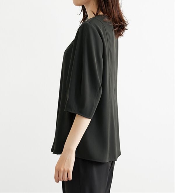 BELLUNA（ベルーナ）の「〈オフィス対応〉ランタンスリーブブラウス（ブラウス）」｜詳細画像